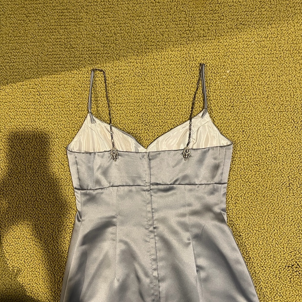 Alfred Angelo Silver Satin Gown - Picture 4 of 6